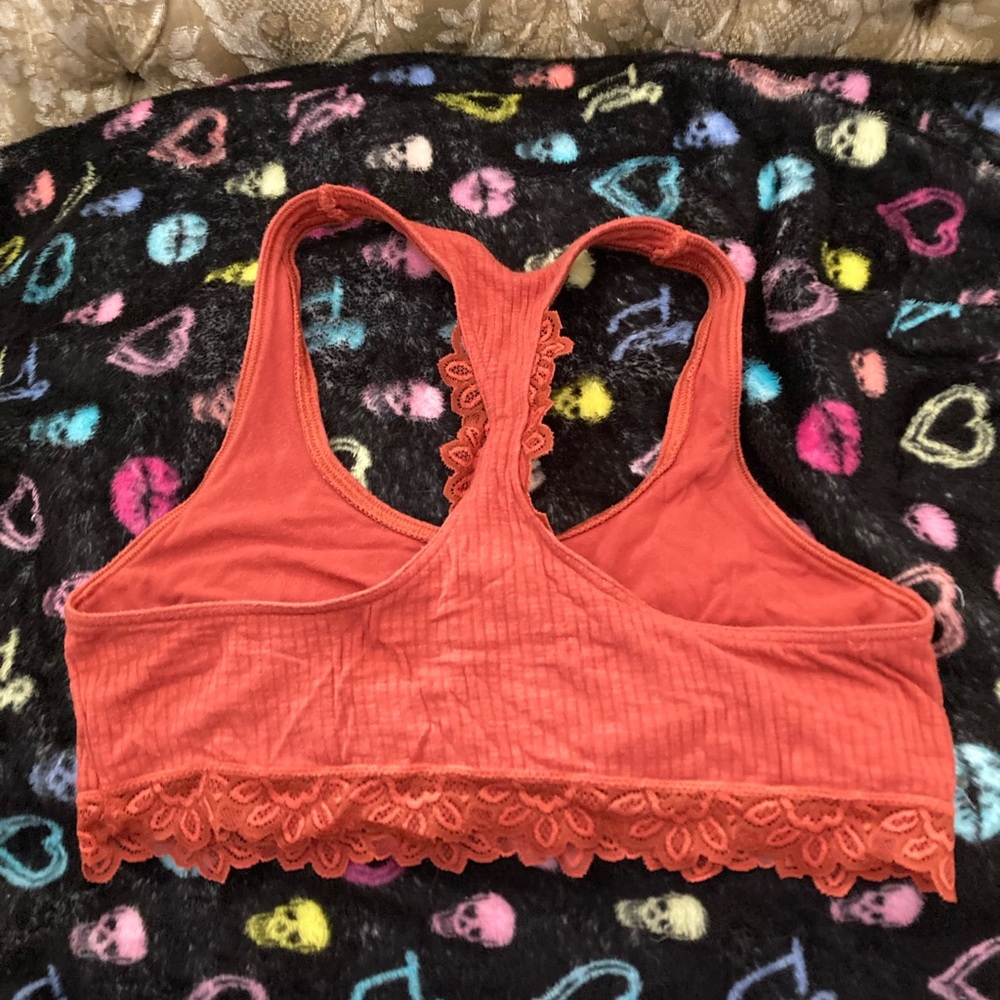 Sports bra